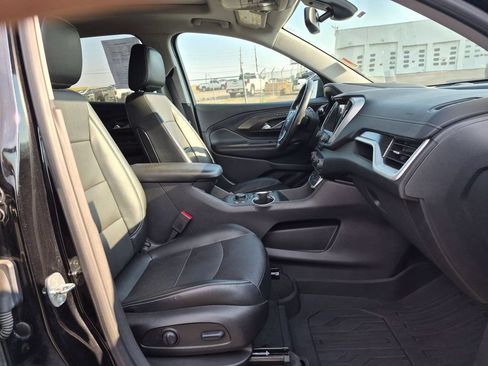 Used 2022 GMC Terrain SLT w/ Infotainment Package II AWD/4WD image 23