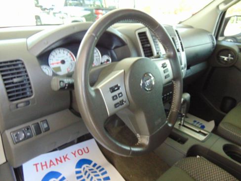 Used 2015 Nissan Xterra PRO-4X AWD/4WD image 21