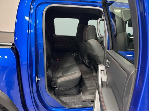 Used 2024 Nissan Frontier PRO-4X w/ Pro Convenience Package image 26