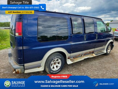 Used 2000 Chevrolet Express 1500 RWD image 4