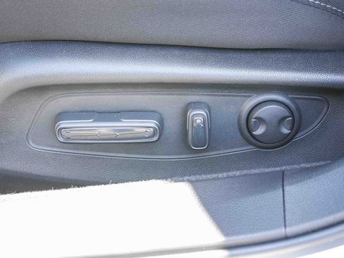 Certified 2025 Honda Accord SE image 25