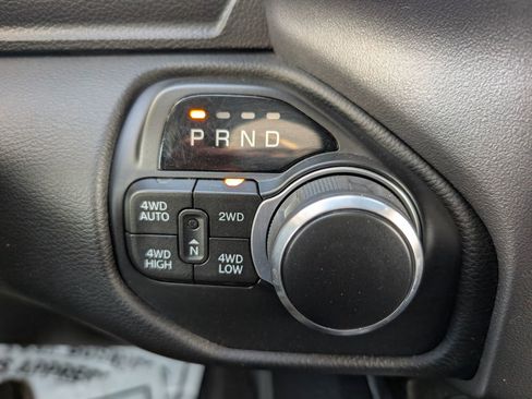 Used 2019 RAM 1500 Big Horn image 17