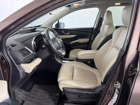 Used 2019 Subaru Ascent Limited w/ Popular Package #3 AWD/4WD image 6