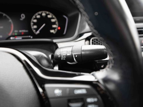 Used 2023 Honda Civic EX image 14