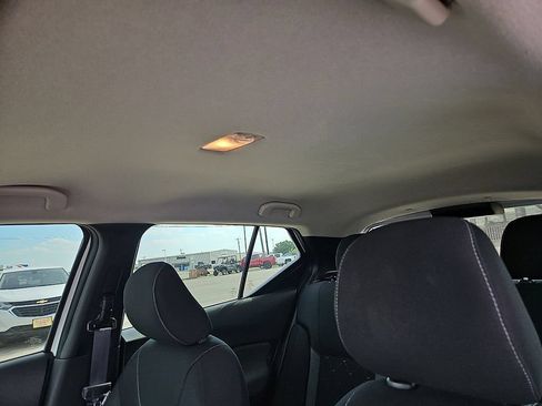 Used 2020 Nissan Kicks S FWD image 20