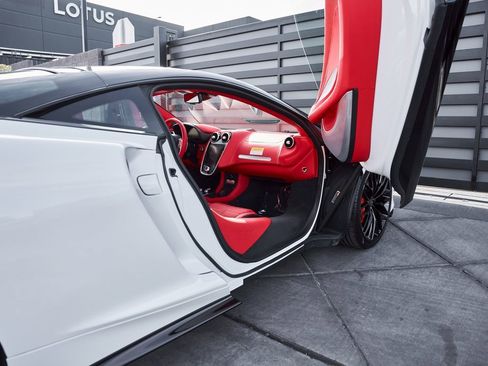 Used 2025 McLaren GTS image 31