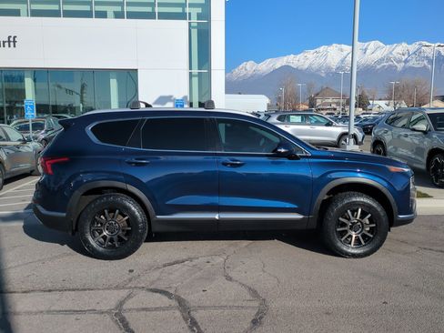 Used 2022 Hyundai Santa Fe Limited image 2