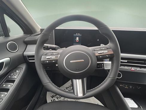 New 2026 Hyundai Sonata SEL FWD image 13