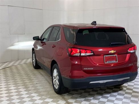 Used 2023 Chevrolet Equinox LT image 19