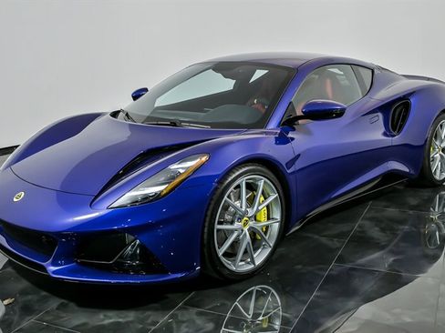 Used 2024 Lotus Emira First Edition image 5