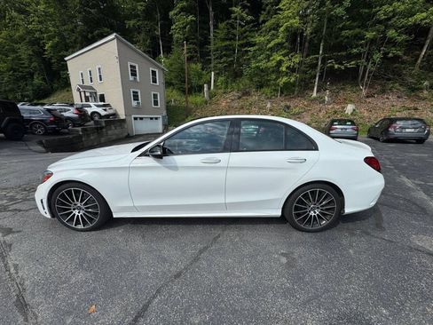 Used 2019 Mercedes-Benz C 300 4MATIC Sedan image 5