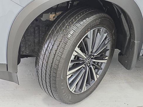 New 2026 Nissan Pathfinder Platinum image 34