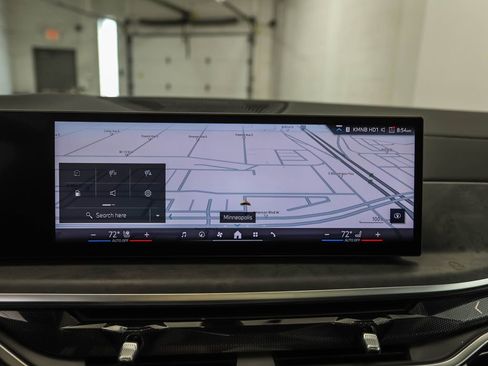 Used 2026 BMW X5 xDrive40i w/ M Sport Package image 17