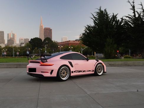 Used 2019 Porsche 911 GT3 RS image 14