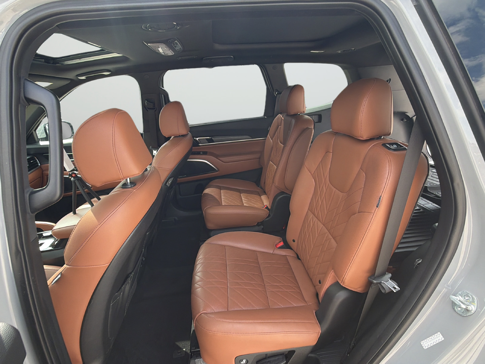 Used 2023 Kia Telluride SX X-Pro AWD/4WD image 36