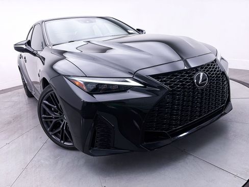 Used 2023 Lexus IS 500 RWD image 9