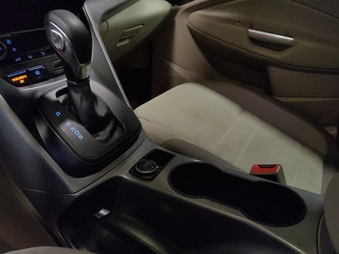 Used 2016 Ford Escape SE w/ Equipment Group 201A image 26