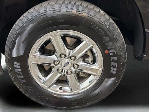 Used 2025 Ford F150 XLT w/ Equipment Group 301A Standard AWD/4WD image 15