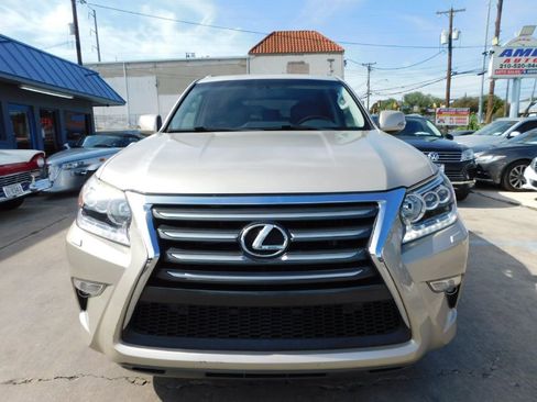 Used 2015 Lexus GX 460 image 2