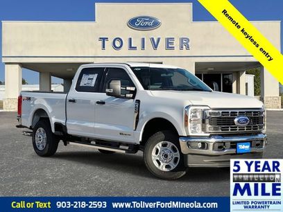 New 2026 Ford F250 XLT w/ FX4 Off-Road Package