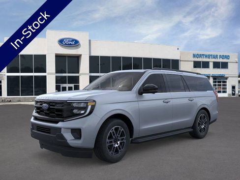 New 2025 Ford Expedition Max Active image 1