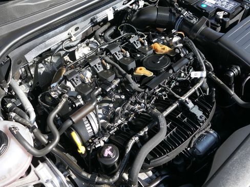 Used 2019 Audi A3 2.0T Premium Plus w/ Premium Plus Package image 35