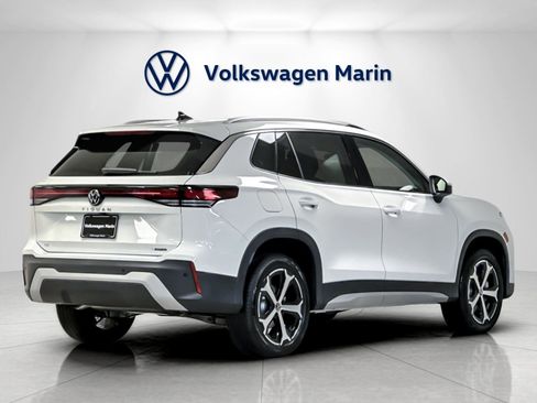 New 2026 Volkswagen Tiguan SE image 5