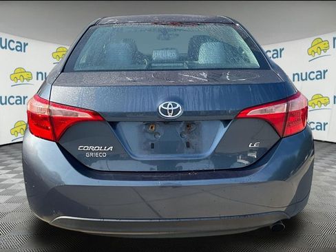 Used 2018 Toyota Corolla LE FWD image 3