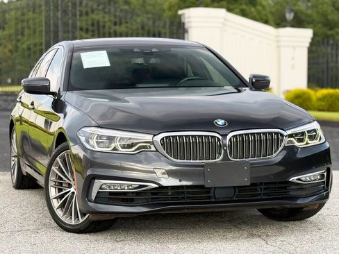 Used 2018 BMW 530e xDrive image 4