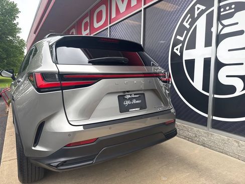 Used 2023 Lexus NX 350 AWD image 12