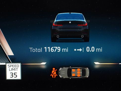 Used 2025 BMW 330i Sedan image 20