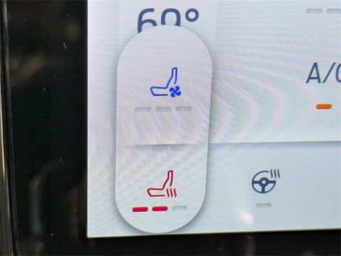 Certified 2022 Ford F150 Lightning Lariat w/ Tow Technology Package image 22