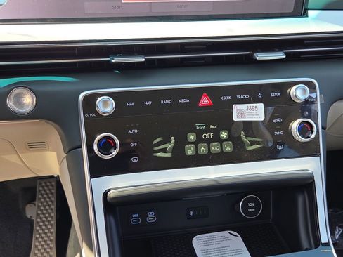 New 2026 Genesis GV80 2.5T AWD/4WD image 19