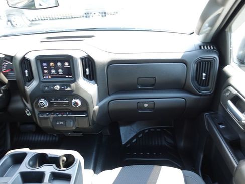 Used 2022 Chevrolet Silverado 1500 W/T w/ WT Value Package AWD/4WD image 39