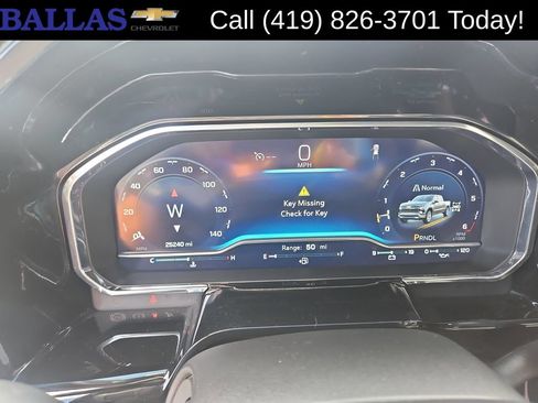 Certified 2023 Chevrolet Silverado 1500 RST w/ Z71 Off-Road Package AWD/4WD image 13