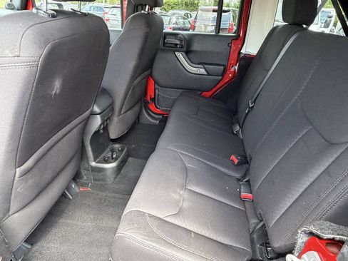 Used 2013 Jeep Wrangler Unlimited Sport AWD/4WD image 17