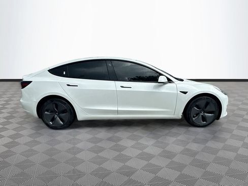 Used 2023 Tesla Model 3 Standard Range RWD image 8