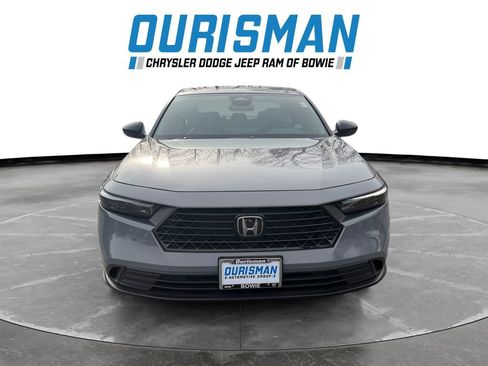 Used 2025 Honda Accord Sport image 8