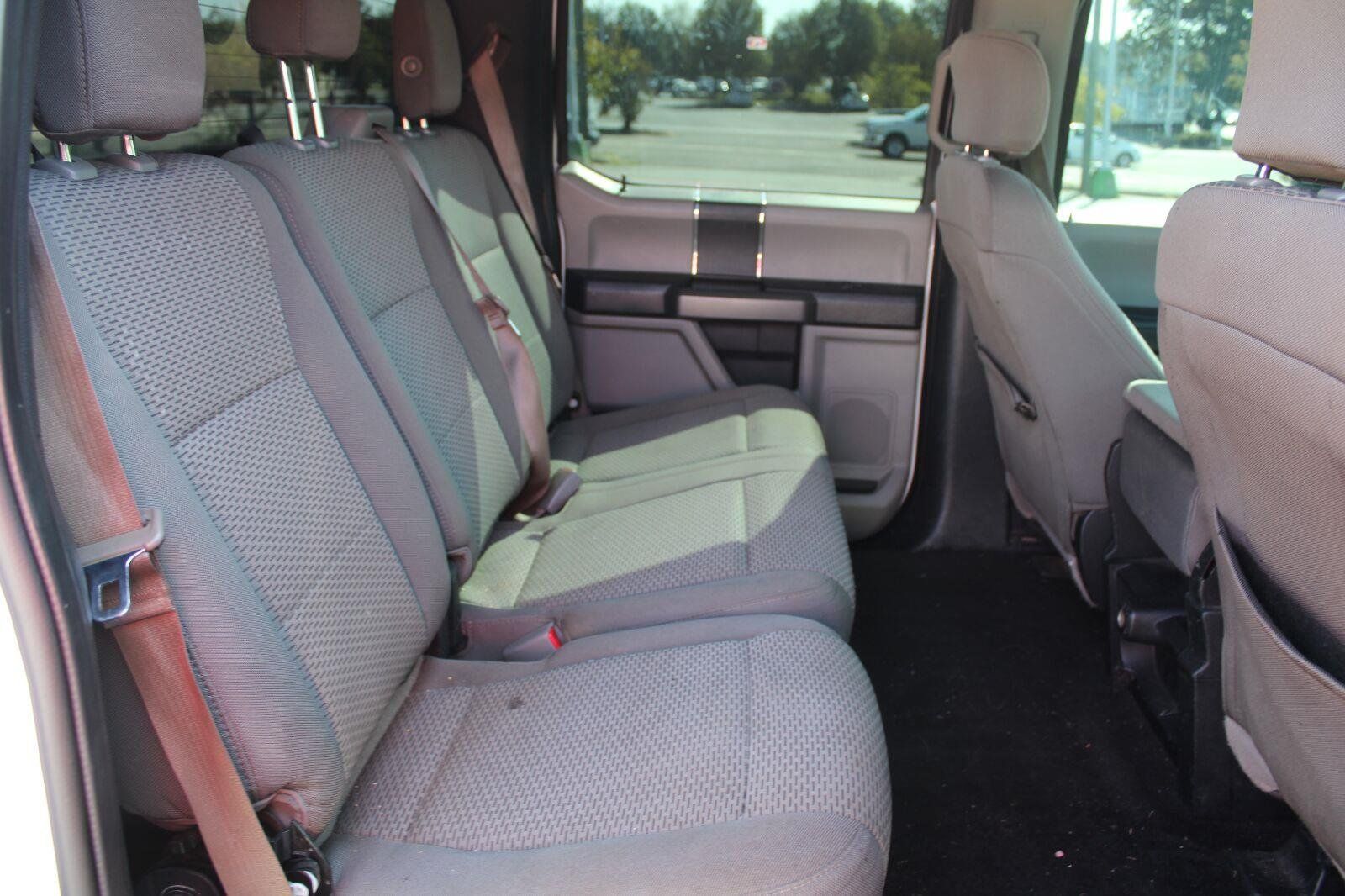 Used 2017 Ford F250 XLT w/ XLT Value Package AWD/4WD image 5