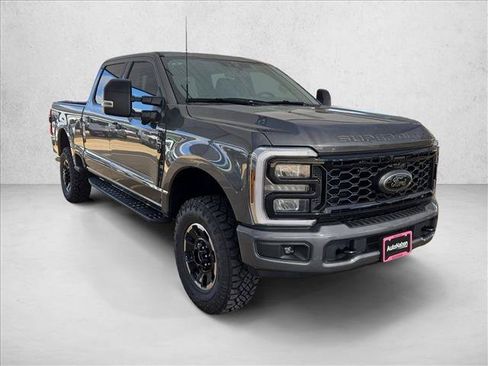 New 2026 Ford F250 XLT w/ XLT Premium Package AWD/4WD image 7