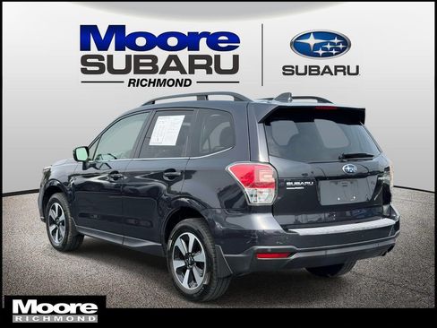 Used 2018 Subaru Forester 2.5i Limited AWD/4WD image 6