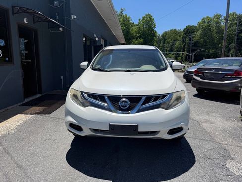 Used 2014 Nissan Murano S FWD image 2