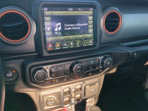 Used 2023 Jeep Gladiator Mojave w/ Cold Weather Group image 12