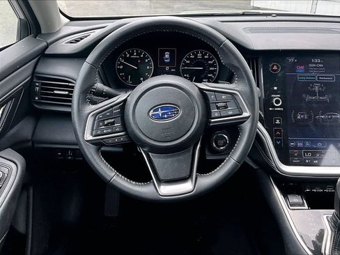 Used 2025 Subaru Legacy Premium AWD/4WD image 17