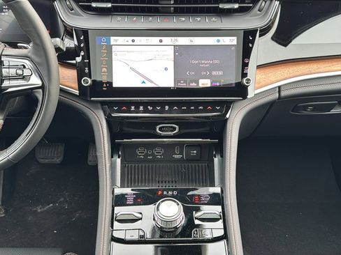 New 2026 Jeep Grand Cherokee Summit image 25
