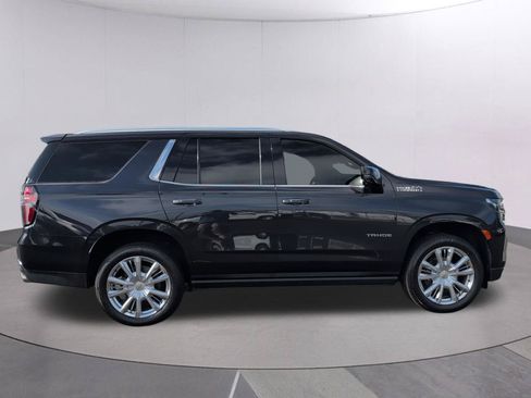 Used 2022 Chevrolet Tahoe High Country AWD/4WD image 6