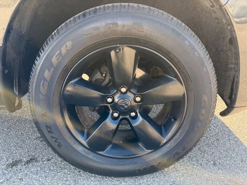 Used 2015 RAM 1500 Express w/ Black Ram 1500 Express Group image 16