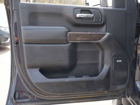Used 2023 GMC Sierra 3500 Denali w/ Denali Ultimate Package AWD/4WD image 16
