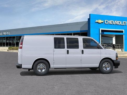 New 2026 Chevrolet Express 2500 w/ Driver Convenience Package RWD image 5