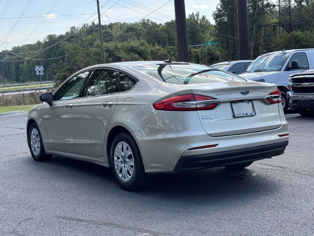 Used 2019 Ford Fusion S FWD image 24